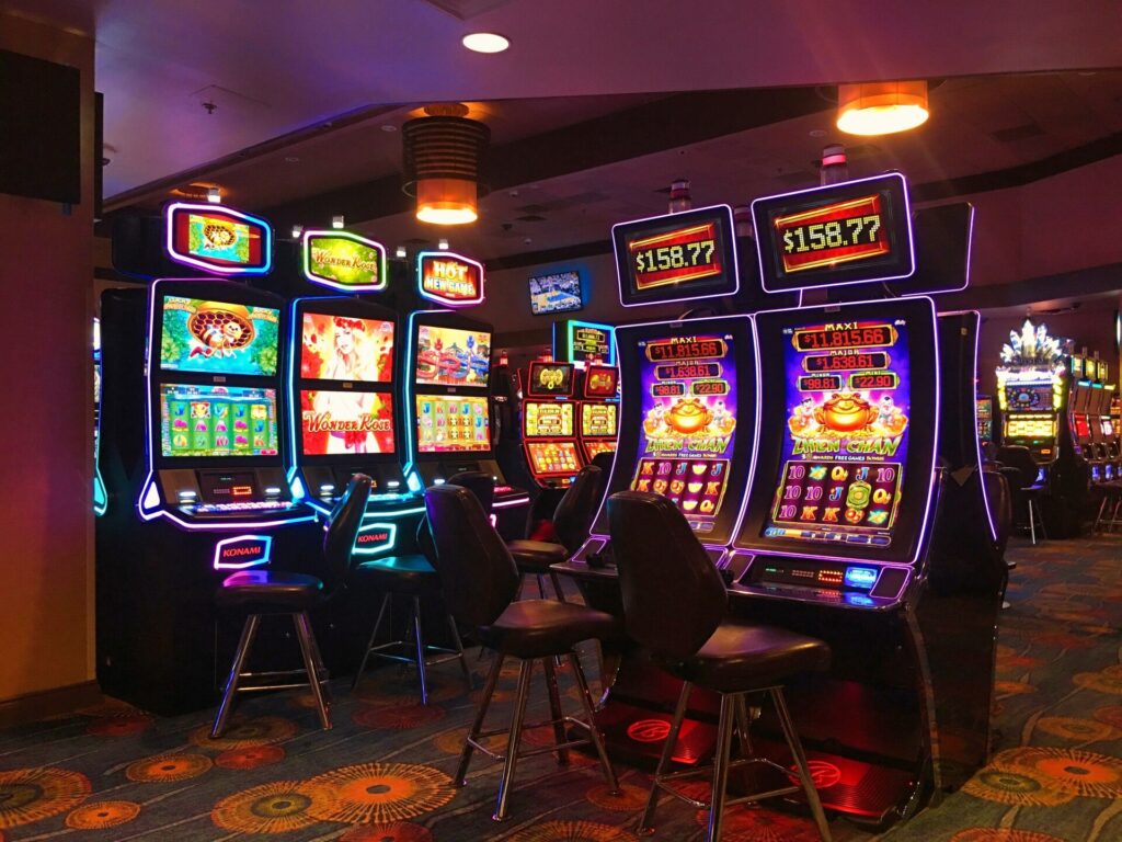 What is a Live Casino and How Does It Work?